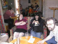 Clare, Avedon Rob in bar